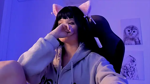 Elainebeness online show from December 15, 2024, 7:42 pm