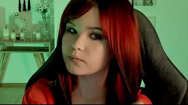 Elainebeness online show from January 12, 2025, 4:18 pm