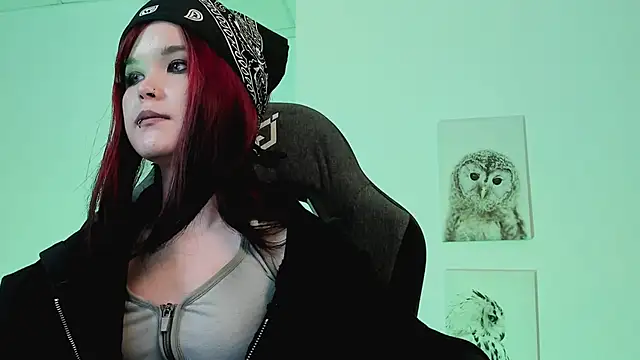 Elainebeness online show from March 16, 2025, 4:52 am