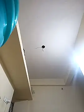 1010SumiT online show from February 12, 2025, 1:37 pm