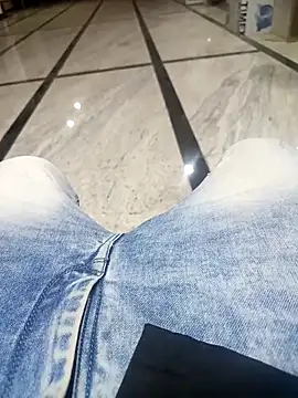 1010SumiT online show from March 21, 2025, 4:51 pm