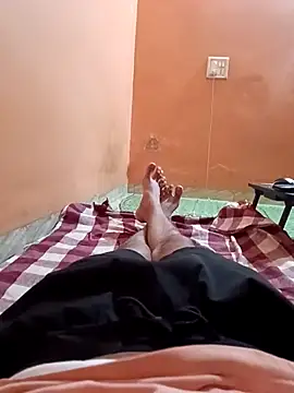 Snapshot of 1010SumiT chatting on February 6, 2026, 5:05 pm 1010SumiT online show from February 6, 2026, 5:05 pm