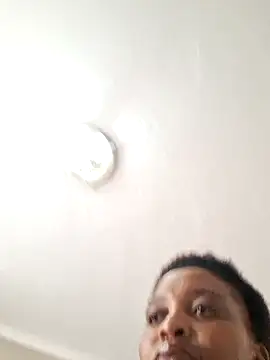 thicktash online show from April 14, 2026, 9:48 am