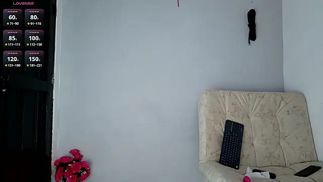 gigilovedback online show from March 31, 2026, 8:09 pm