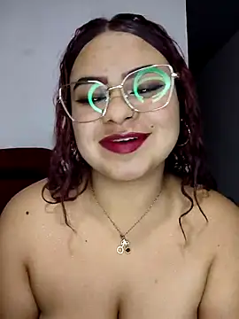Snapshot of Princess_Lau chatting on April 28, 2026, 5:56 am Princess Lau online show from April 28, 2026, 5:56 am