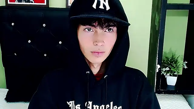 ttimy x boy online show from January 16, 2025, 10:02 pm