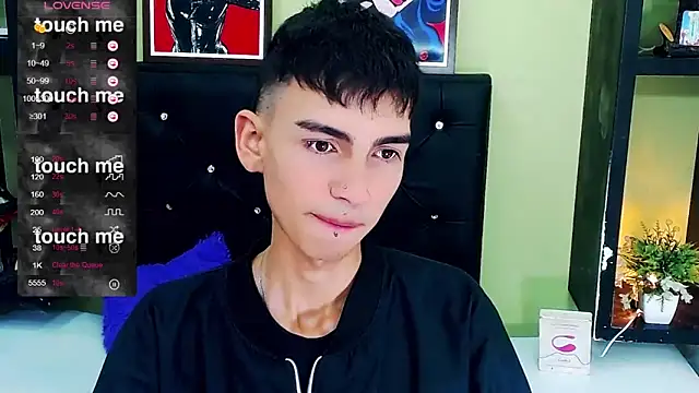 ttimy x boy online show from January 26, 2025, 11:18 pm