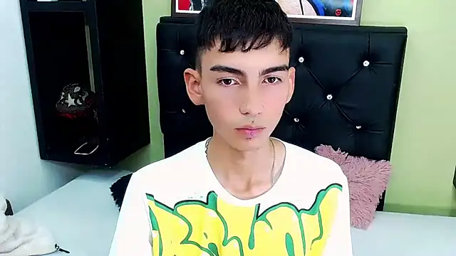 ttimy x boy online show from February 1, 2025, 12:07 am