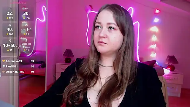 LizzyShine online show from February 9, 2025, 8:24 pm