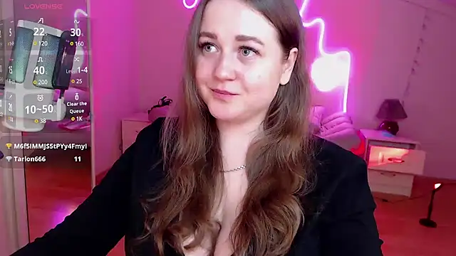 LizzyShine online show from March 21, 2025, 7:57 pm