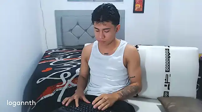 logannth online show from January 18, 2025, 7:04 pm