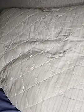 fofinhaa12 online show from February 9, 2025, 5:22 pm