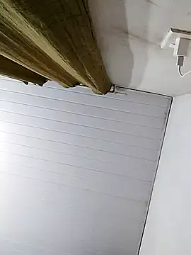 fofinhaa12 online show from September 14, 2025, 7:46 pm