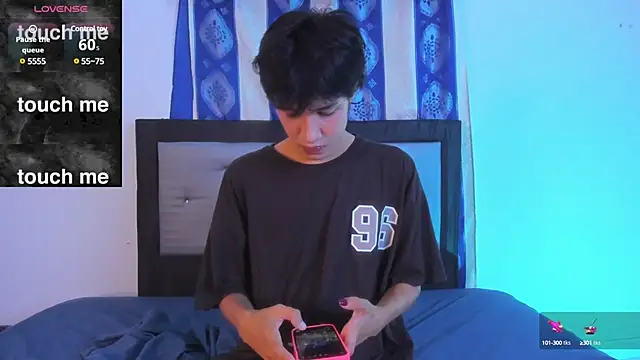 Snapshot of Johhan__Lee chatting on December 15, 2024, 2:08 am Johhan Lee online show from December 15, 2024, 2:08 am