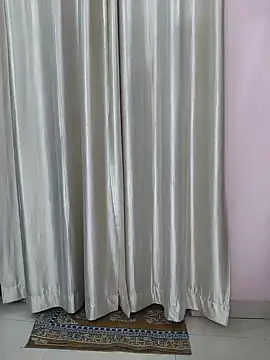 bigtitsqueen online show from January 12, 2025, 5:03 am