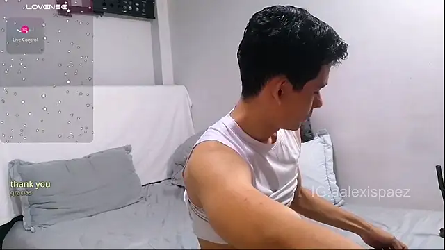 alexispaez457062 online show from January 14, 2026, 12:49 am