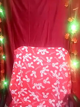 Stripy Doll online show from February 19, 2025, 12:11 pm