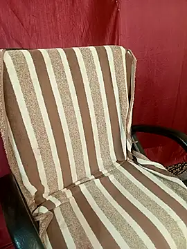 Stripy Doll online show from September 25, 2025, 10:35 pm