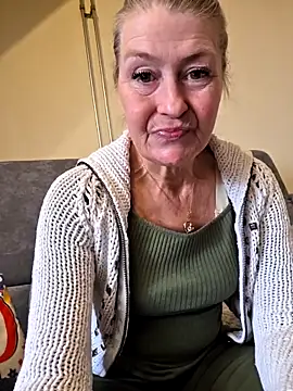 Snapshot of lisalustjouw chatting on March 11, 2026, 1:17 pm lisalustjouw online show from March 11, 2026, 1:17 pm