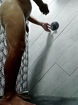 luchoarr online show from February 12, 2025, 10:37 pm