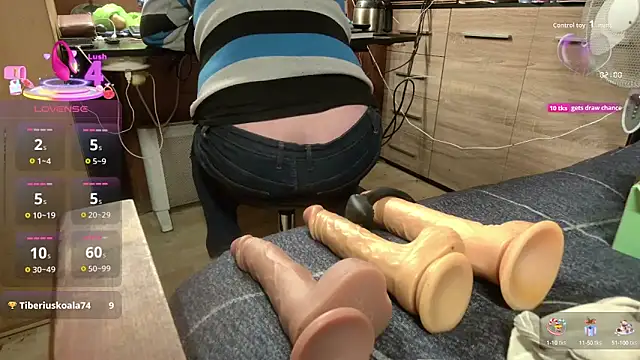 Snapshot of misteryman1956 chatting on September 15, 2025, 6:24 am misteryman1956 online show from September 15, 2025, 6:24 am