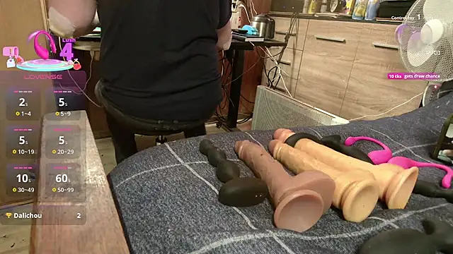 Snapshot of misteryman1956 chatting on October 4, 2025, 9:07 am misteryman1956 online show from October 4, 2025, 9:07 am