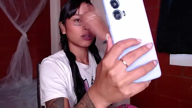 Priyalakshmi  online show from November 22, 2025, 12:48 pm