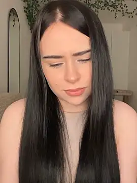  SweetCandyy online show from April 14, 2026, 8:48 pm