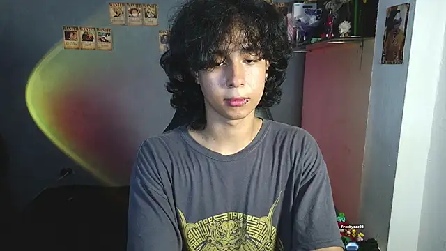 kairozz online show from February 6, 2025, 8:34 pm