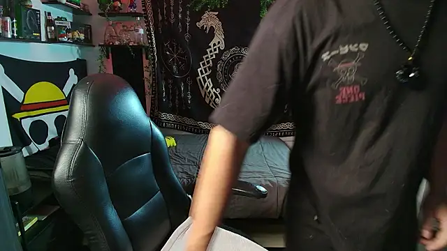 Snapshot of kairozz chatting on March 1, 2026, 7:16 pm kairozz online show from March 1, 2026, 7:16 pm