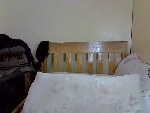 Snapshot of Horny-slut_ chatting on March 19, 2025, 8:55 am Horny-slut online show from March 19, 2025, 8:55 am