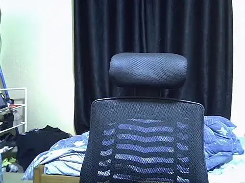 Snapshot of Horny-slut_ chatting on October 17, 2025, 3:36 pm Horny-slut online show from October 17, 2025, 3:36 pm