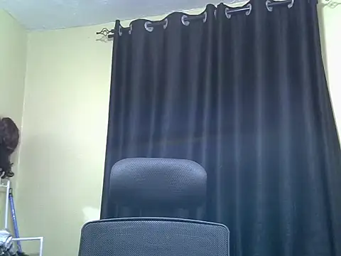 Snapshot of Horny-slut_ chatting on November 5, 2025, 3:12 pm Horny-slut online show from November 5, 2025, 3:12 pm