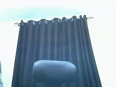 Snapshot of Horny-slut_ chatting on November 14, 2025, 5:33 pm Horny-slut online show from November 14, 2025, 5:33 pm