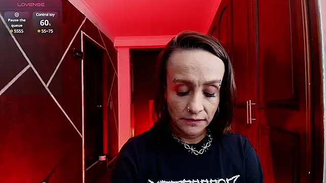 NatashaMason  online show from February 20, 2025, 11:53 am