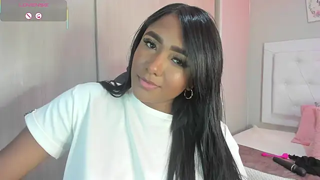 Snapshot of nicole__parker1 chatting on February 5, 2026, 6:34 pm nicole parker1 online show from February 5, 2026, 6:34 pm