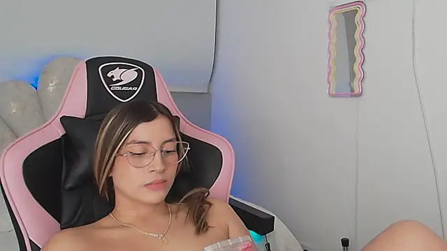 Issabela G1 online show from March 21, 2026, 8:19 am