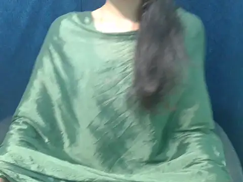 Yashi online show from October 17, 2025, 1:46 pm