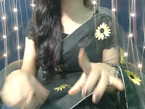 Yashi online show from October 29, 2025, 11:56 am