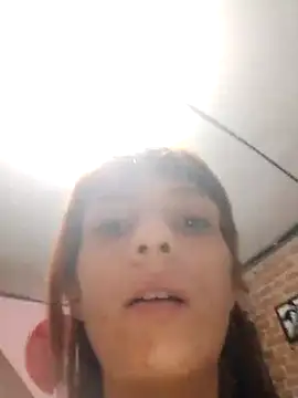 spacegirlll online show from December 15, 2024, 8:30 am