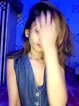 zoya khan25 online show from March 11, 2025, 3:34 pm