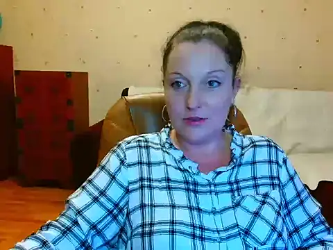 Alice3694 online show from January 20, 2025, 4:23 pm