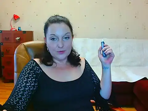 Alice3694 online show from February 22, 2025, 2:19 pm