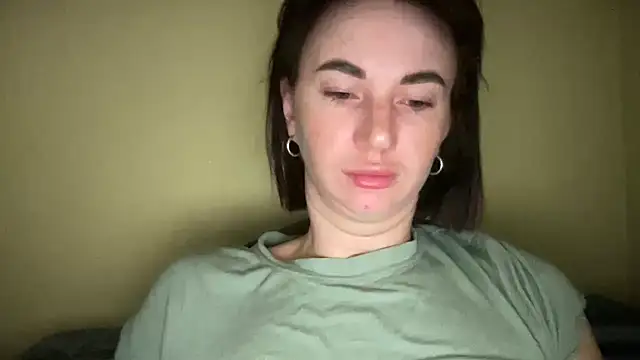 EvilDemon94 online show from April 21, 2026, 5:25 am