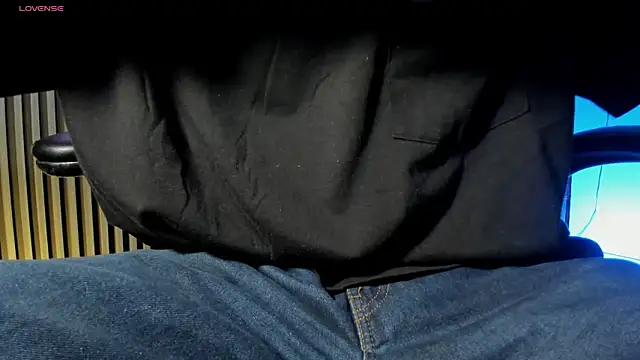 Jefer rick  online show from November 11, 2025, 12:27 pm