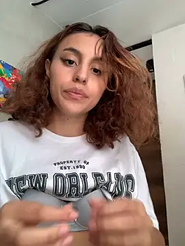 Katee Jones online show from January 3, 2025, 9:26 pm