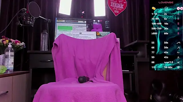 Raissa sky26 online show from December 27, 2024, 2:36 am