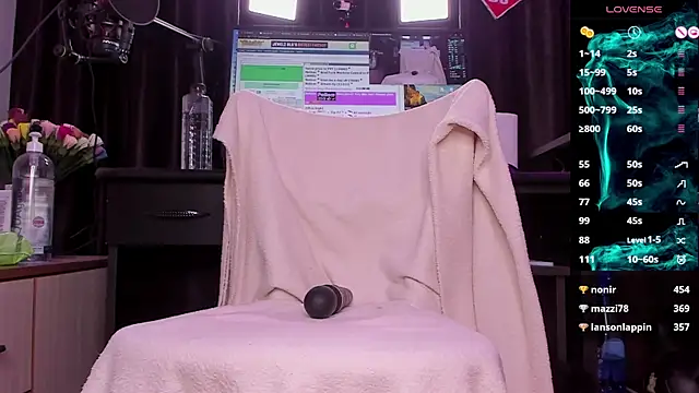 Raissa sky26 online show from January 9, 2025, 8:34 am