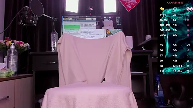 Raissa sky26 online show from January 13, 2025, 2:39 am