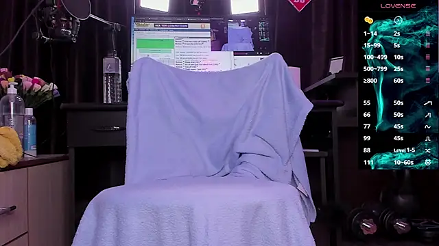 Raissa sky26 online show from February 13, 2025, 3:39 am